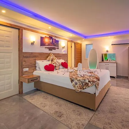 Mezopotamya - 1 Bedroom With Jacuzzi In Kalkan 빌라 카스
